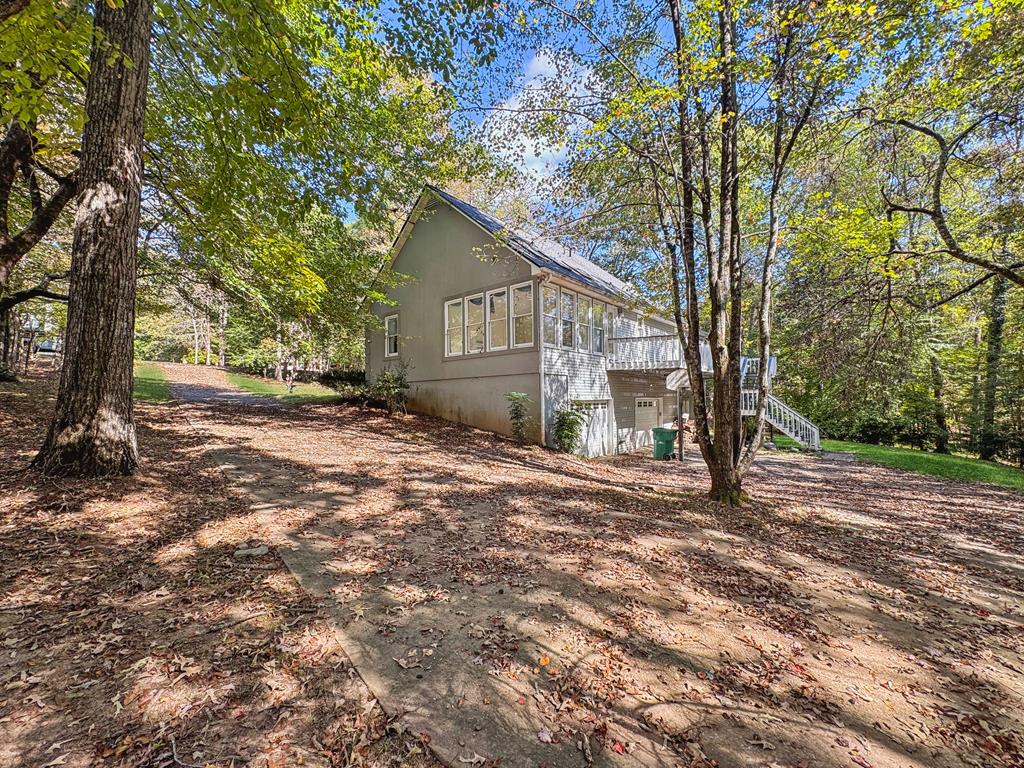 300 Westwoods Drive