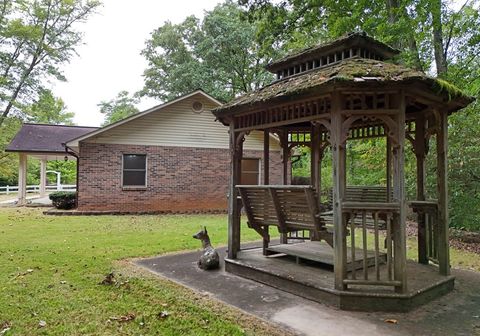 A home in Mccaysville
