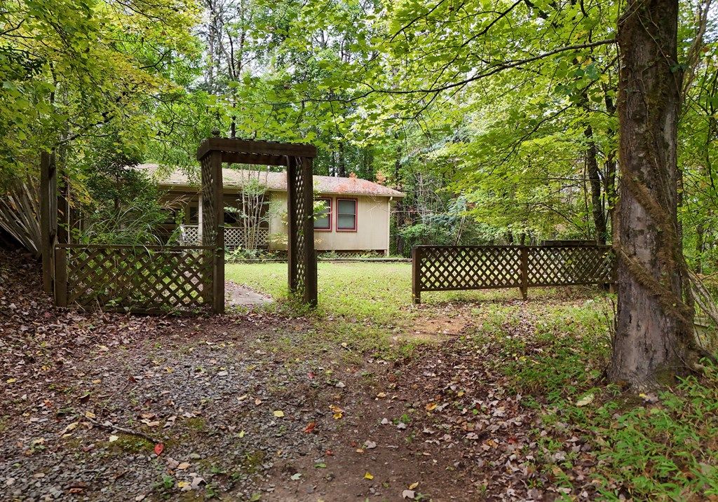 listing image 44