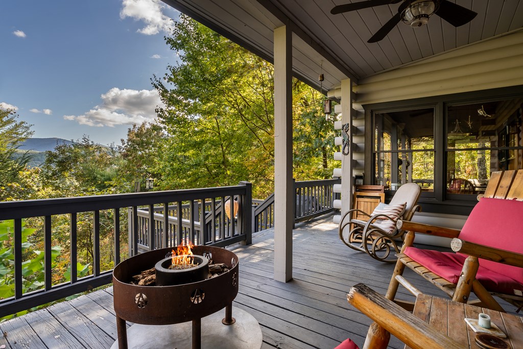 541 Mountain View Circle