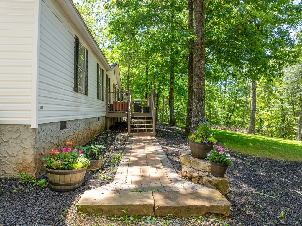 227 Rose Ray Road
