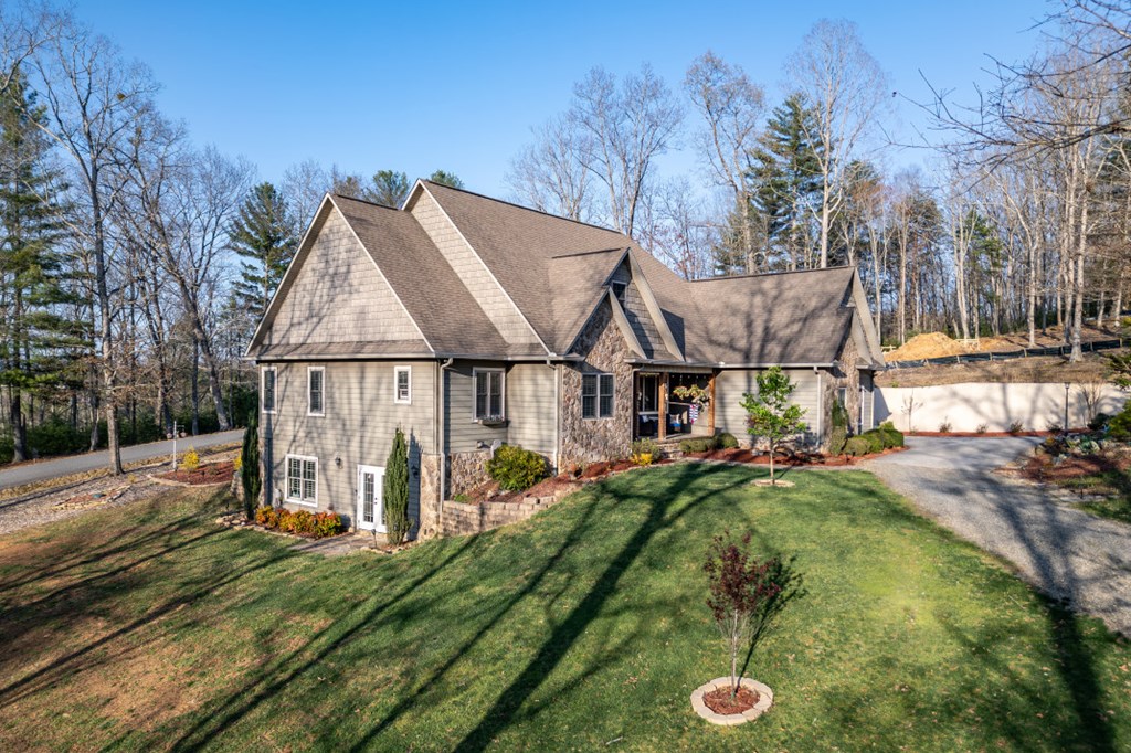 159 Apple Blossom Road