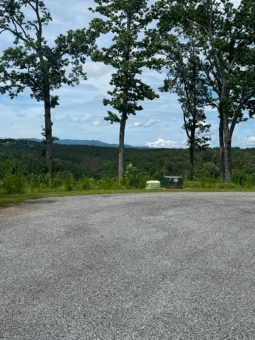 LT 104 River Knoll Trail