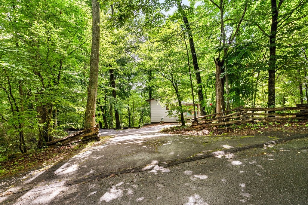 5875 Brasstown Creek Est