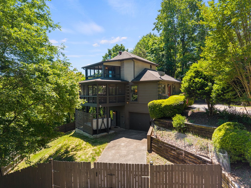 122 Zane Drive