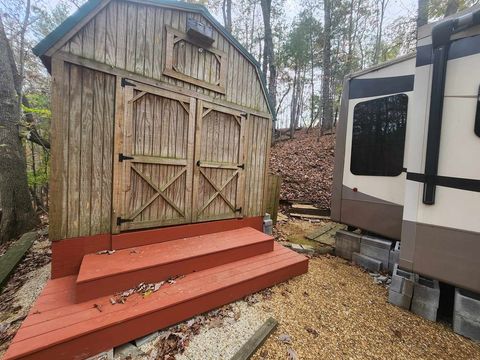 A home in Ellijay