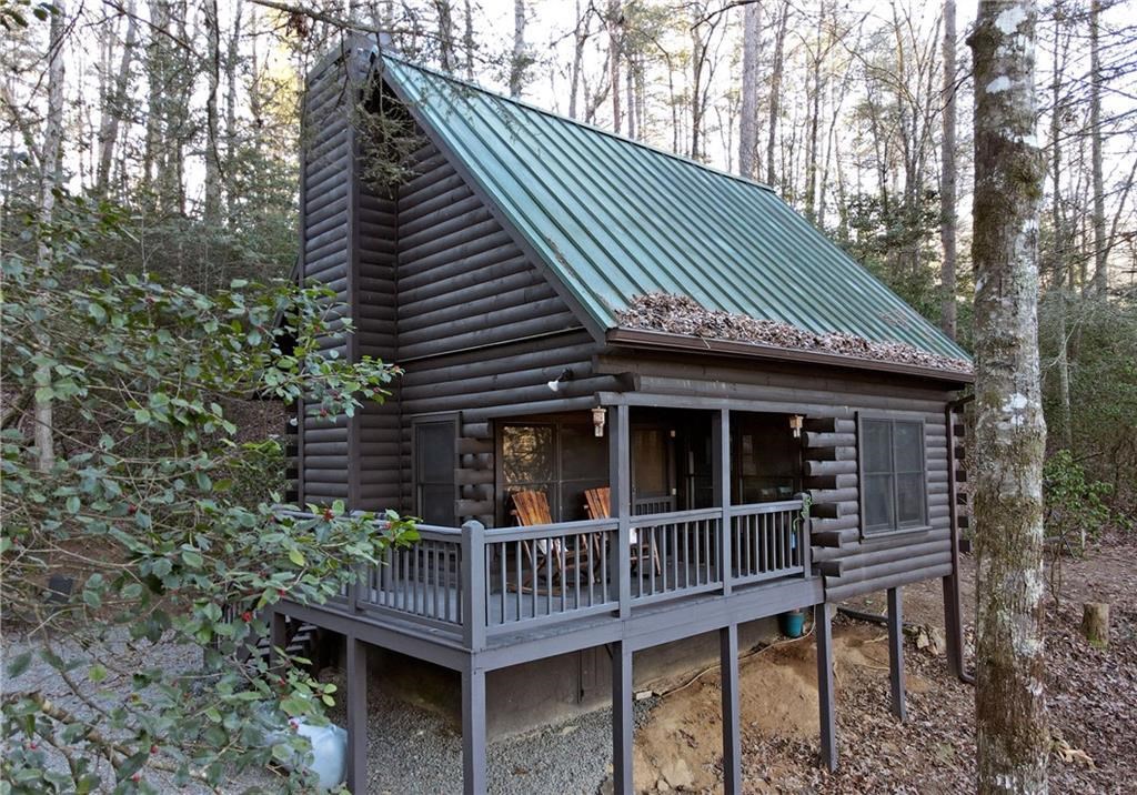 226 Pine Tree Drive