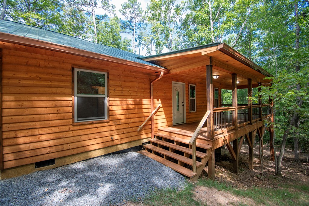 155 Stone Crest Lane