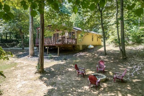 A home in Blairsville