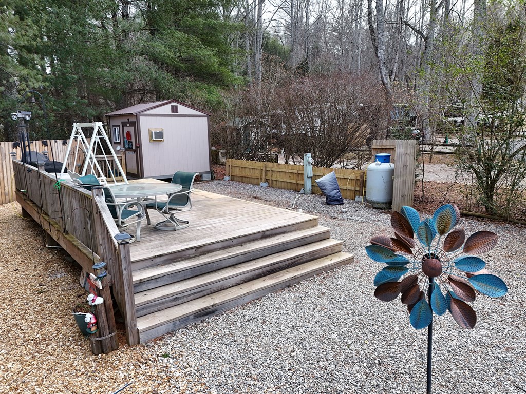 496 Choestoe Valley Circle