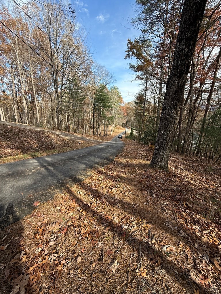 12 North Ridge Drive