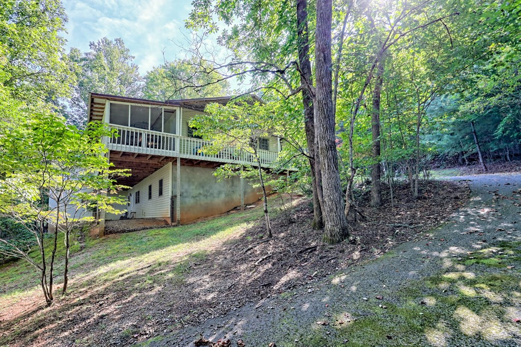 466 Ivy Log Creek