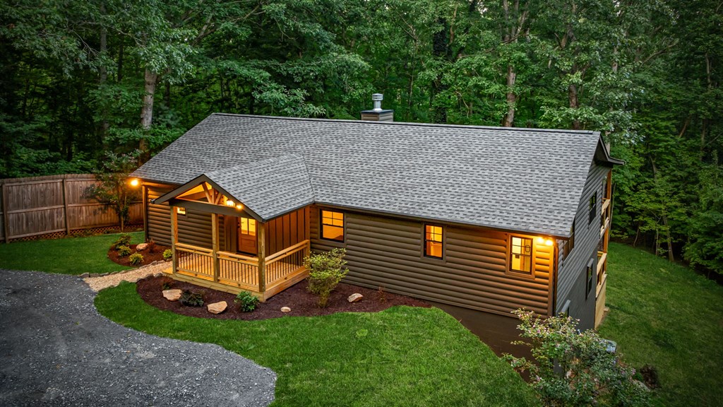 570 Cabin Trail