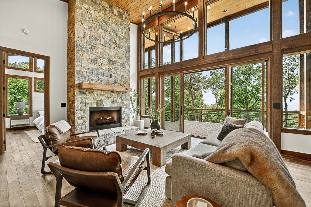 768 Cherokee Circle