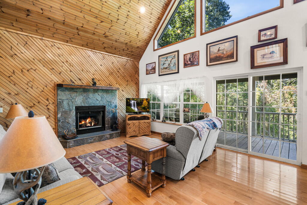 228 Longview Drive