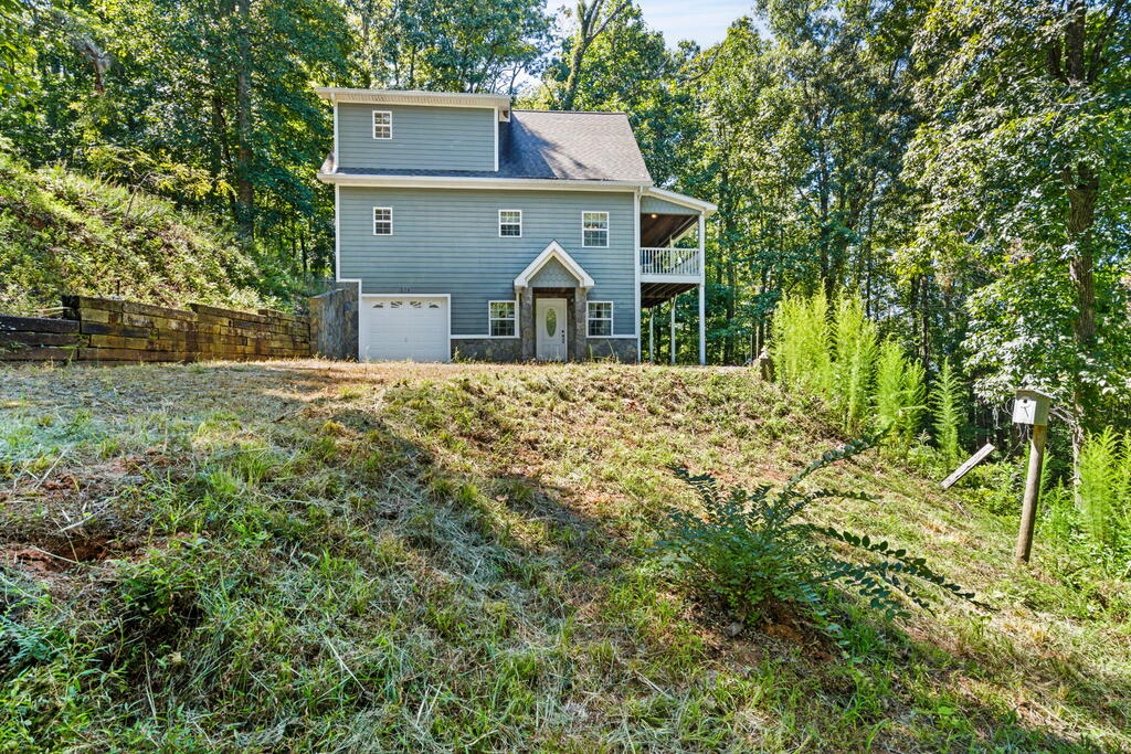 228 Longview Drive