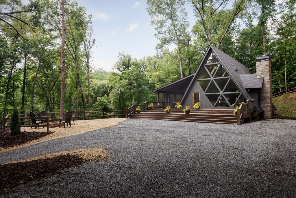 139 Arrow Ridge Road