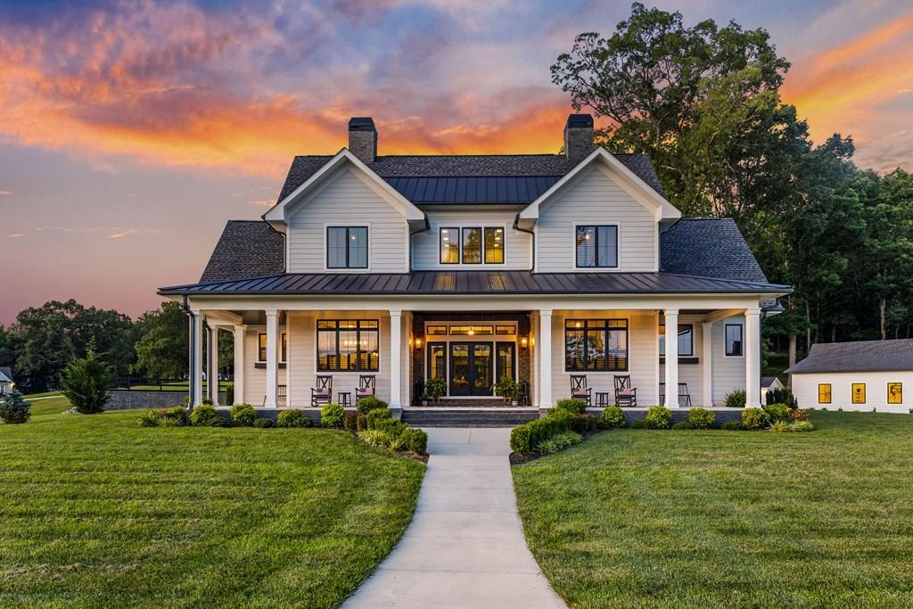 24 Farmland Ct