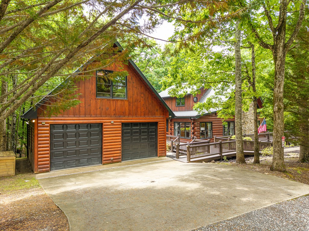 66 Star Creek Court