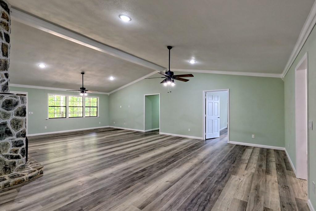 28 Coon Tail Road