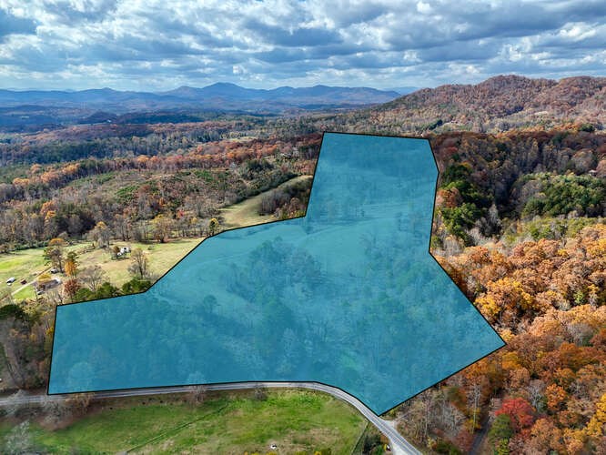 902 Deitz Cable Road