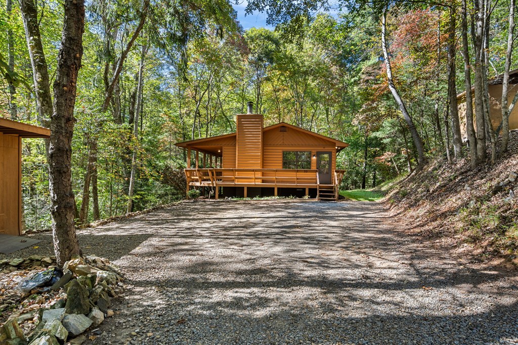 33 Hundred Acre Woods