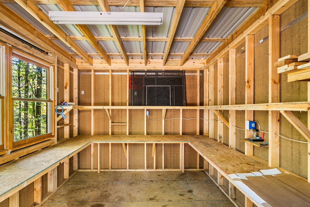 33 Hundred Acre Woods