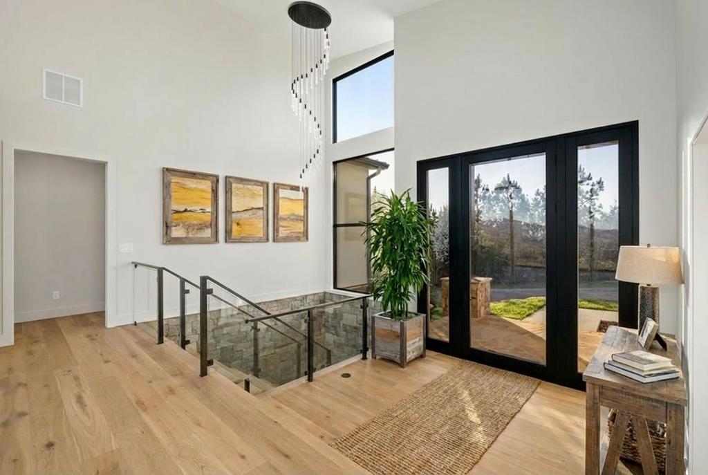 Blairsville, Georgia, 30512, United States, 4 Bedrooms Bedrooms, ,4 BathroomsBathrooms,Residential,Active,2033702