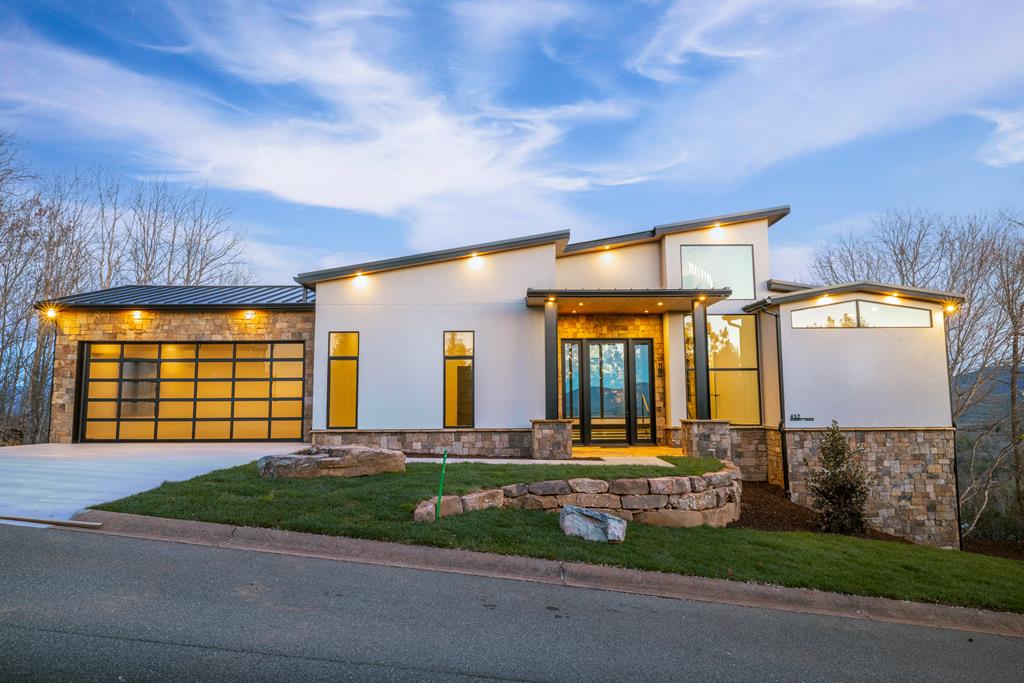 Blairsville, Georgia, 30512, United States, 4 Bedrooms Bedrooms, ,4 BathroomsBathrooms,Residential,Active,2033702