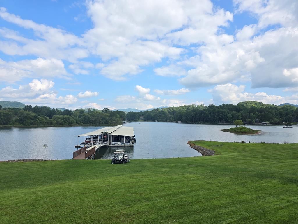 502 Nautical Way
