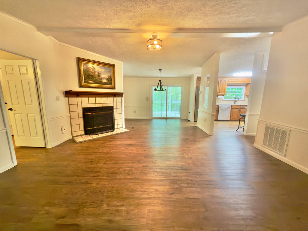 777 Lakeside Drive