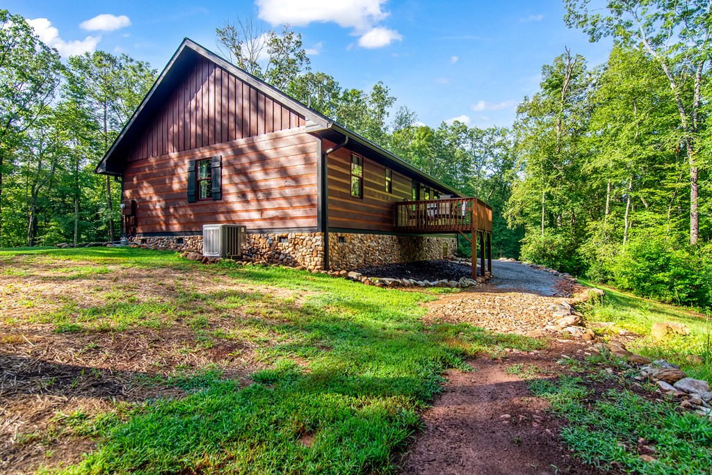 108 Red Hawk Trail