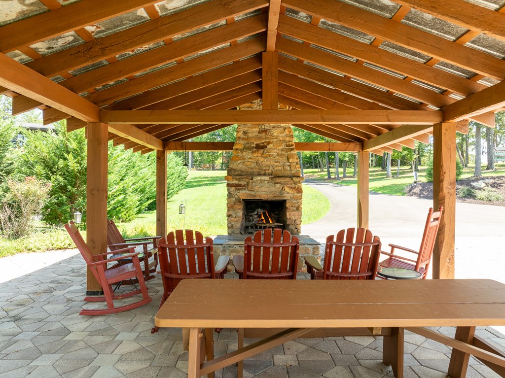 Blue Ridge, Georgia, 30513, United States, 5 Bedrooms Bedrooms, ,4 BathroomsBathrooms,Residential,Active,2031793