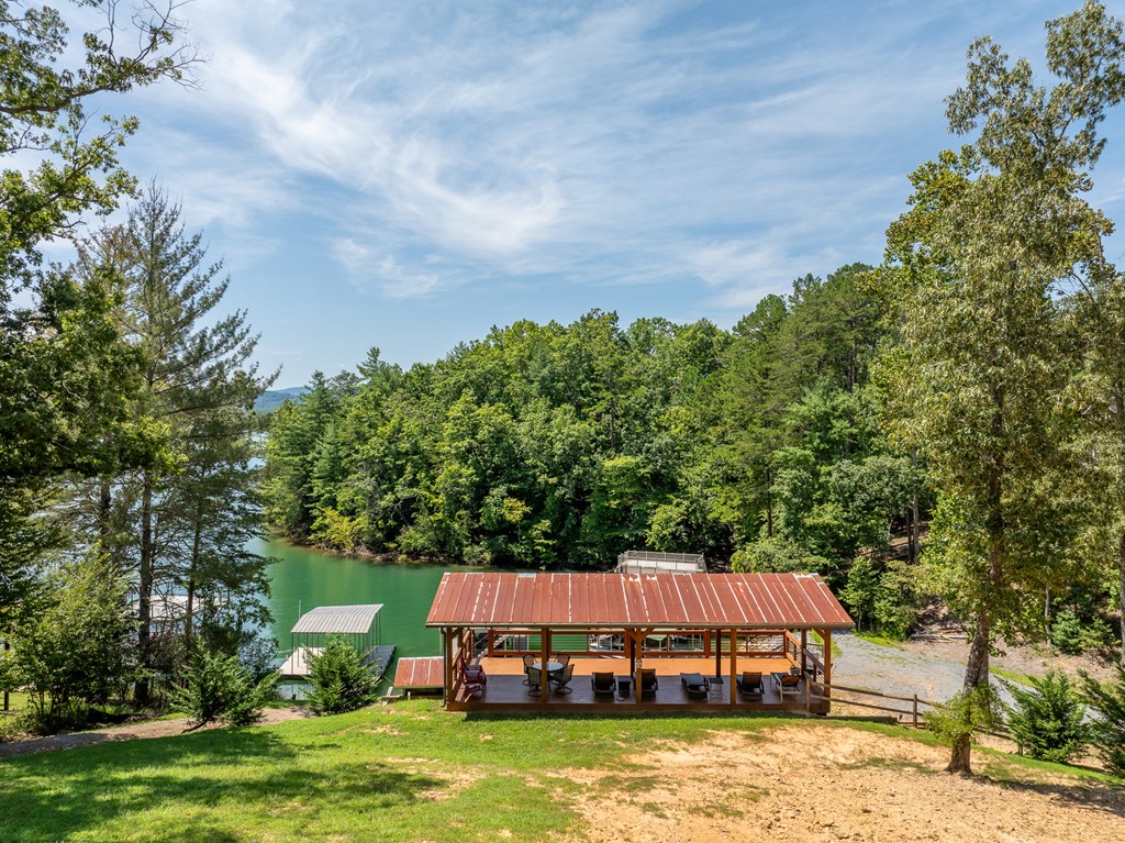 Blue Ridge, Georgia, 30513, United States, 5 Bedrooms Bedrooms, ,4 BathroomsBathrooms,Residential,Active,2031793