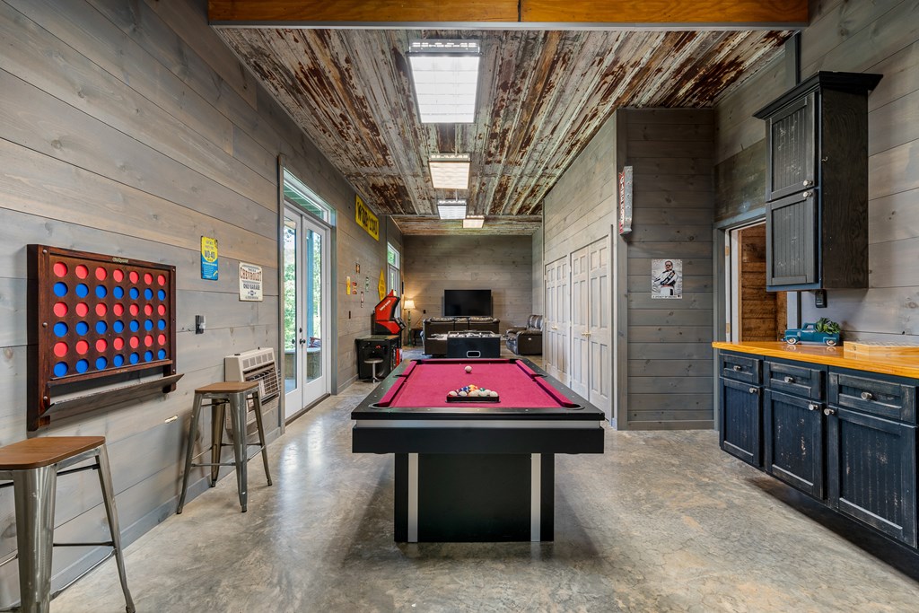 Blue Ridge, Georgia, 30513, United States, 5 Bedrooms Bedrooms, ,4 BathroomsBathrooms,Residential,Active,2031793