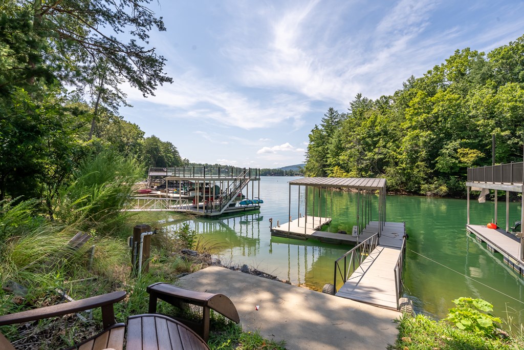 Blue Ridge, Georgia, 30513, United States, 5 Bedrooms Bedrooms, ,4 BathroomsBathrooms,Residential,Active,2031793