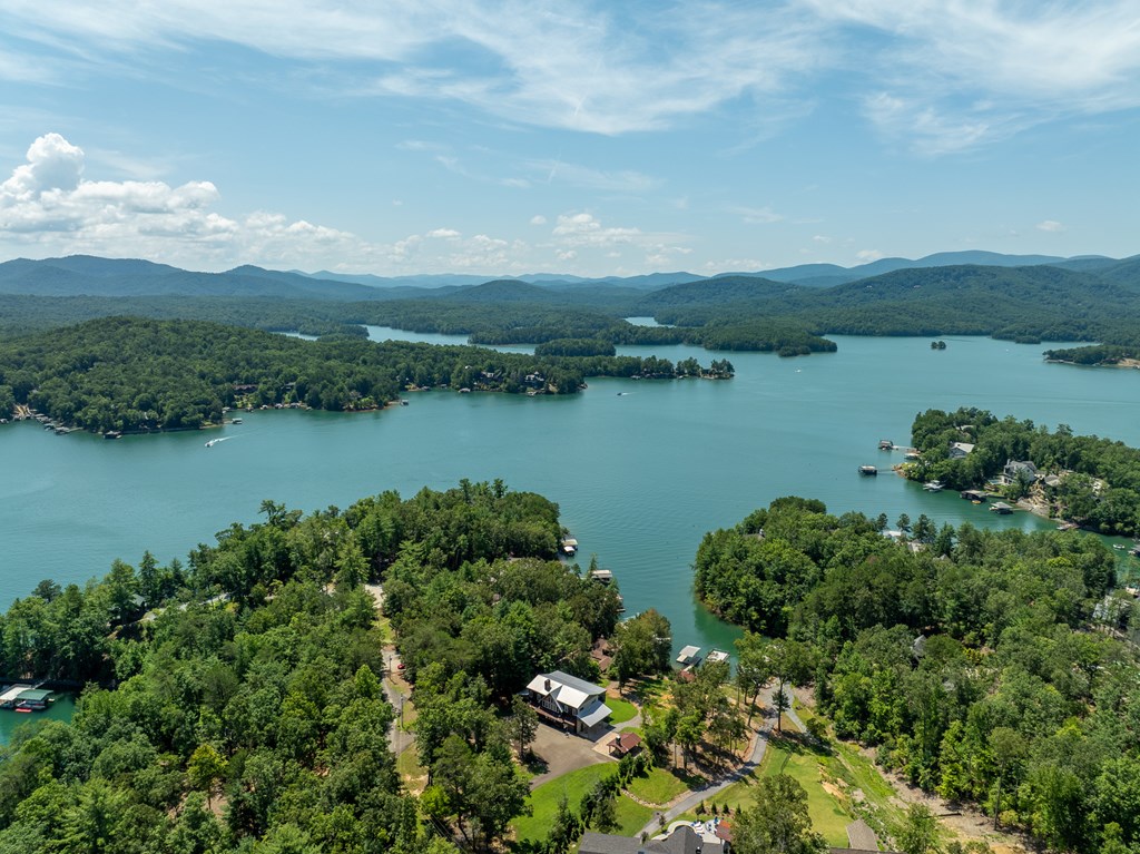 Blue Ridge, Georgia, 30513, United States, 5 Bedrooms Bedrooms, ,4 BathroomsBathrooms,Residential,Active,2031793