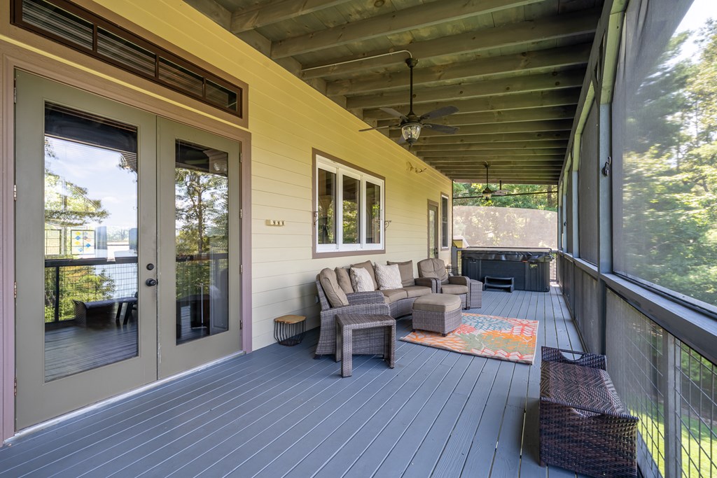 Blue Ridge, Georgia, 30513, United States, 5 Bedrooms Bedrooms, ,4 BathroomsBathrooms,Residential,Active,2031793