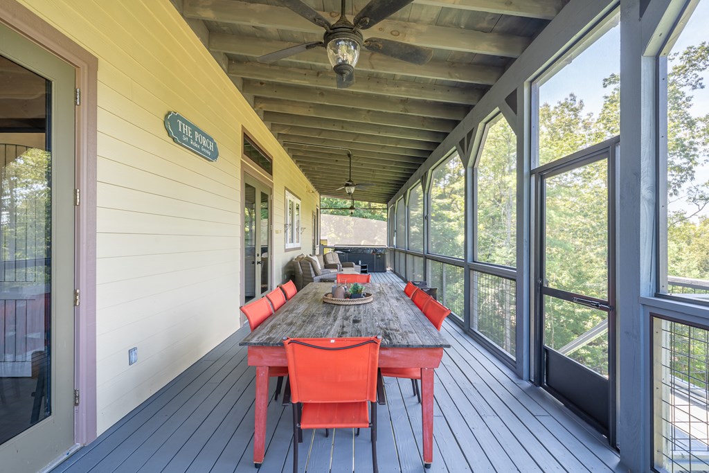 Blue Ridge, Georgia, 30513, United States, 5 Bedrooms Bedrooms, ,4 BathroomsBathrooms,Residential,Active,2031793