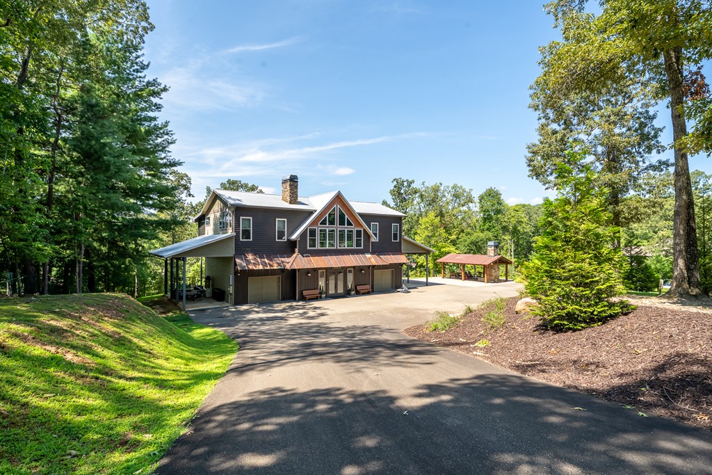 Blue Ridge, Georgia, 30513, United States, 5 Bedrooms Bedrooms, ,4 BathroomsBathrooms,Residential,Active,2031793