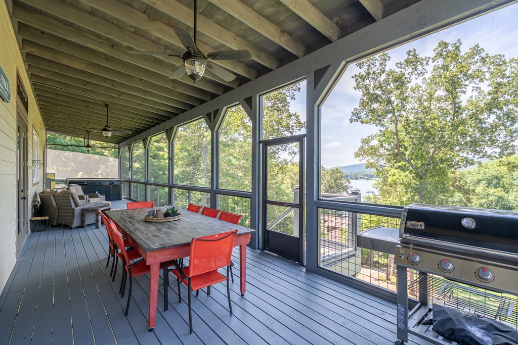 Blue Ridge, Georgia, 30513, United States, 5 Bedrooms Bedrooms, ,4 BathroomsBathrooms,Residential,Active,2031793