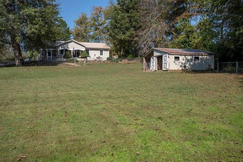 A home in Hayesville