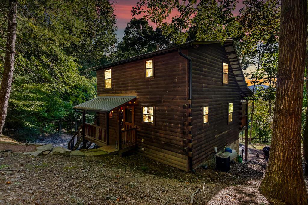 232 Cook Lane