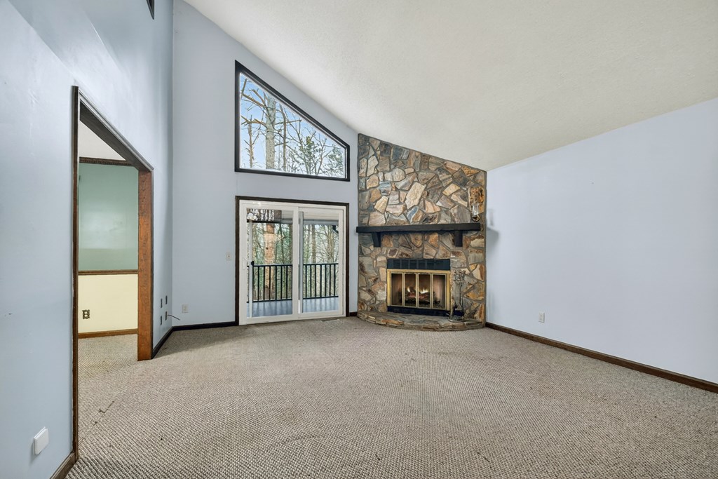 95 N Crestview Drive