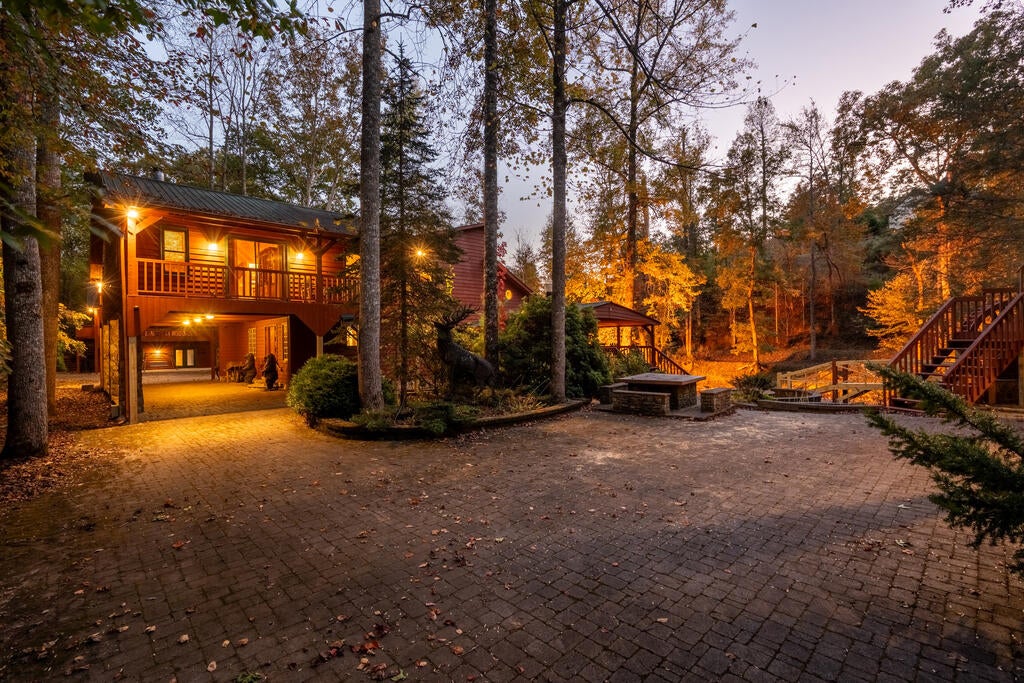 4549 Fires Creek Road