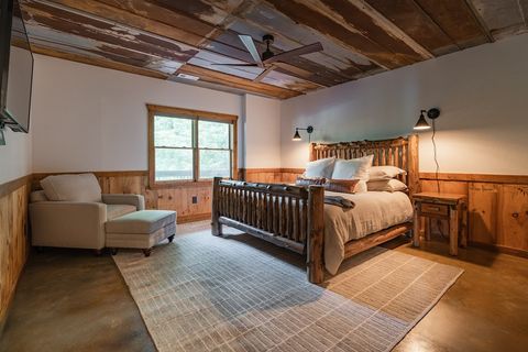A home in Blue Ridge