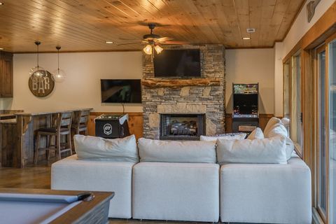A home in Blue Ridge