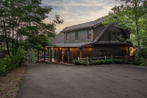 A home in Blue Ridge