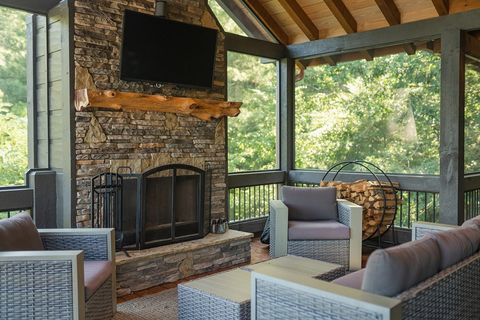 A home in Blue Ridge