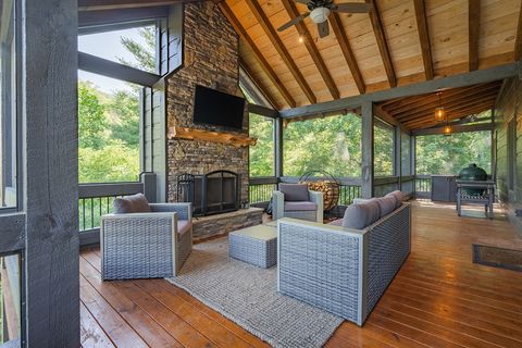 A home in Blue Ridge